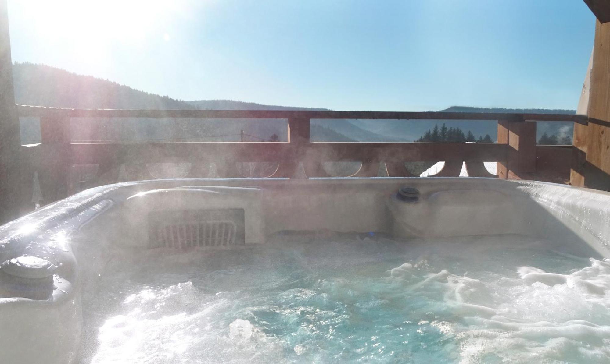 Gite Panoramique Et Spa De Liezey La Source 외부 사진